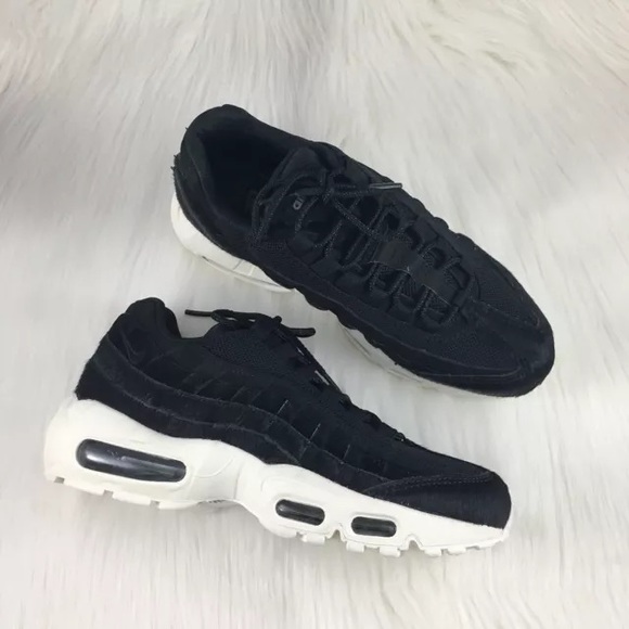 womens nike air max 95 lx